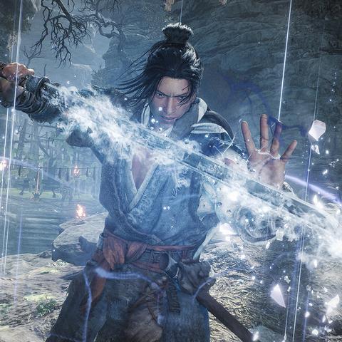 《卧龙苍天陨落》前期神装攻略，打造最强战力秘籍大公开