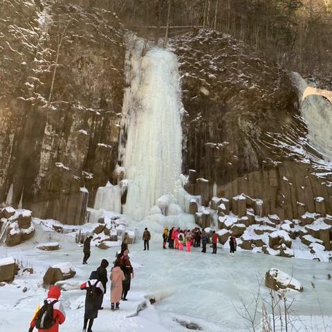 68天公交穿越25城，小伙东北之旅仅花1.3万创奇迹