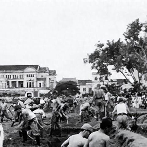 传奇百区新区，2025年新区开荒如何抢占先机？终极攻略揭秘