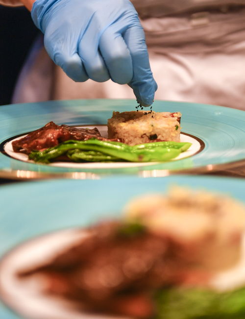 熊灾催生特色料理，熊肉美味顾客赞不绝口