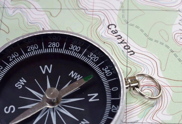 指南针磁带与野战口粮：ARC探险搜集秘境攻略