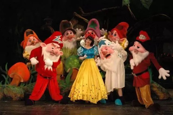 白雪公主砍杀圣诞狂欢，全新价值体验来袭！