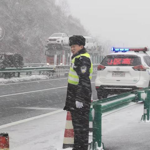 《鸣潮》摩托进阶攻略：垂直上坡高效技巧解析