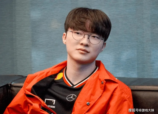 Faker成都行风采升级，全新造型帅气亮相引狂热追捧