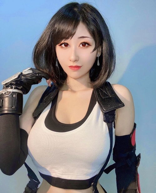 《妮姬》性感皮肤大揭秘，视觉盛宴新体验