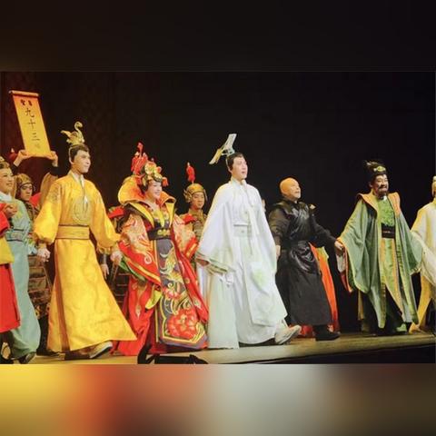 悉尼妹号召力惊人！低成本惊悚片上映三周逆袭盈利，口碑炸裂！