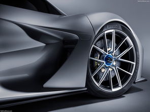 超跑首秀惊艳登场：造型酷炫1876匹马力震撼来袭