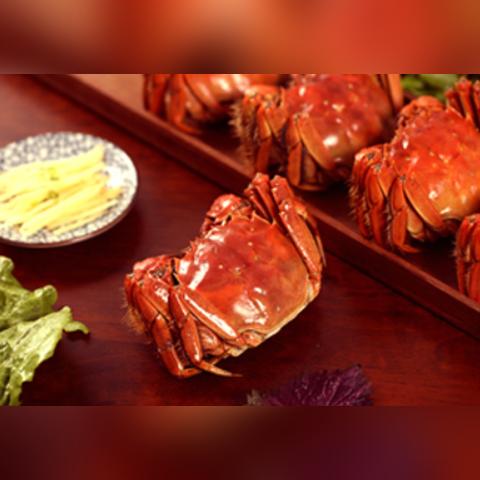 网约车异味事件：司机贴致歉条，螃蟹逃逸成谜