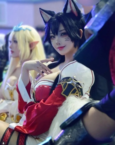 韩国COSER巨资入驻B站，慷慨分享幕后秘籍！