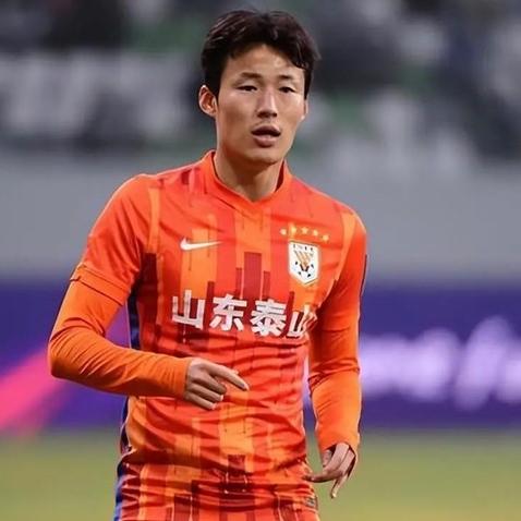 关注争议艺人，她发文：厌我请远离，传递正能量