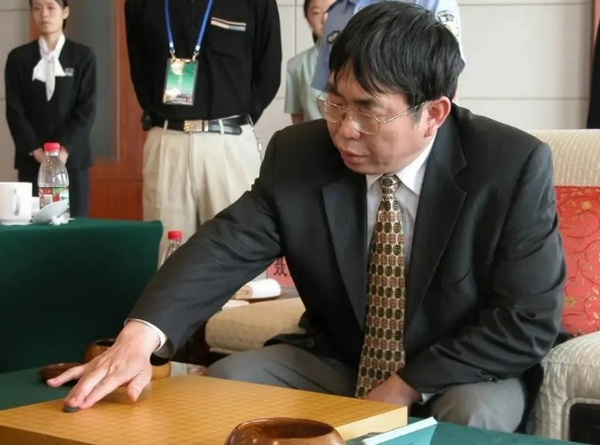 缅怀聂卫平：传承棋艺教诲，永恒怀念之情