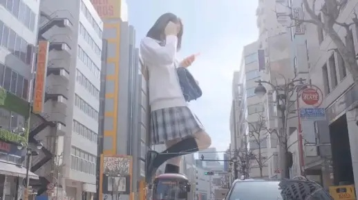 女巨人狂踩至极爽，体验全新震撼快感