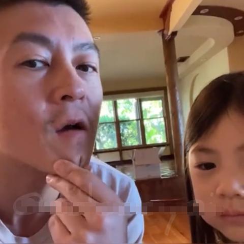 陈冠希近照再现痞帅风，撞脸赵本山引网友热议，揭秘跨界魅力新高度