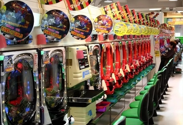 狂赚10亿后破产！日“吃人”弹珠台《心跳弹珠台》震撼发售！