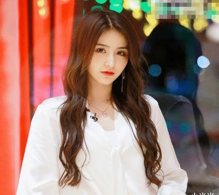 退圈金子涵怒指蔡徐坤，节目录制交集引热议，新价值曝光