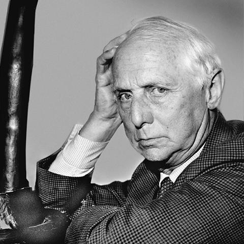 作家倾心小米SU7 Max：告别美国车，拥抱新科技选择