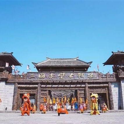 破译百年谜团，三国赤壁摩崖8号石刻首次全文呈现，智慧之光再现！