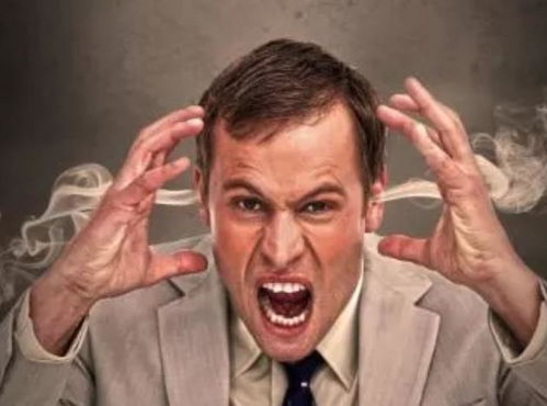 女子惊恐障碍揭秘：3月濒死缠身之谜破解