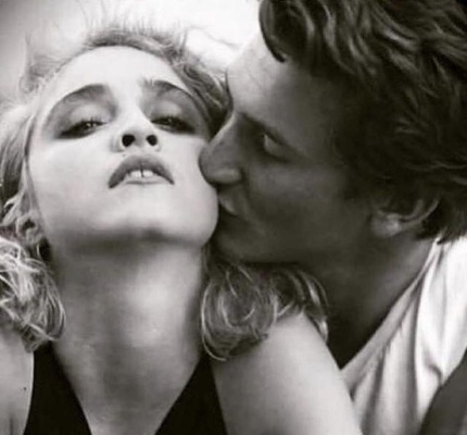 麦当娜与29岁男友阿基姆共舞，年龄差演绎爱情新风尚