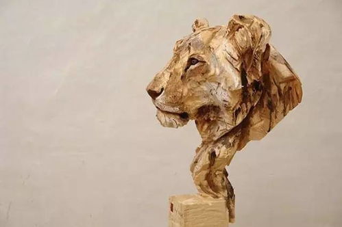 《电锯人》蕾塞雕像惊艳亮相！性感黑丝造型，绝美一“雕”值期待