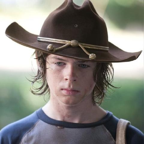 行尸走肉第五季，监狱覆灭后，瑞克团队如何在人性废墟中撕开生存缺口？