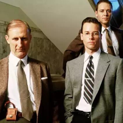 黑色洛城，靠微表情审问破全五星悬案的实战秘籍？