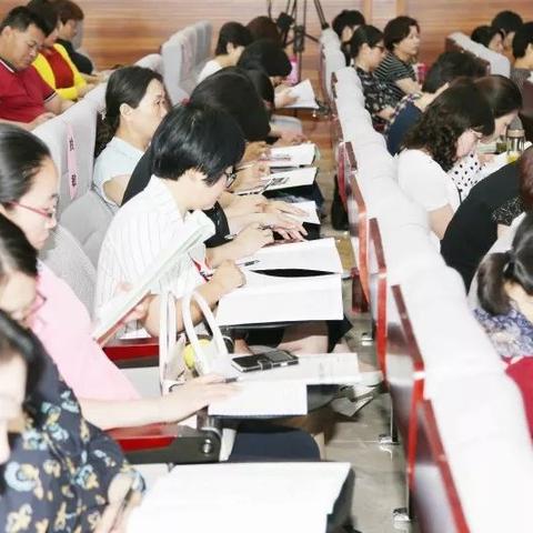 阿里千问系统崩溃，紧急加资源改写新篇章