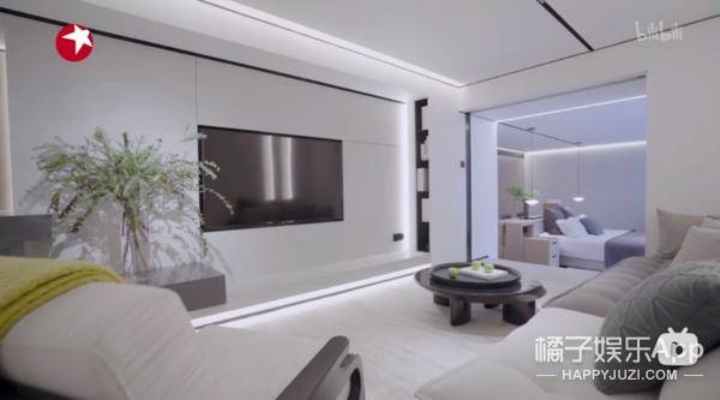 单手打造电竞豪宅，乌托邦装修达人《梦想翻新家》Demo惊艳亮相！