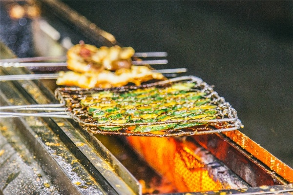 百度烧烤，老饕私藏的烟火门道，你真的摸透了？