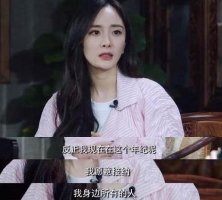 邓家佳离婚隐情，从演员到资本玩家，她的婚姻为何败给成长时差？