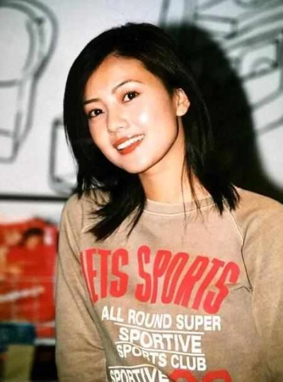 19岁高圆圆嫩态图，揭秘谁是赢家大热门