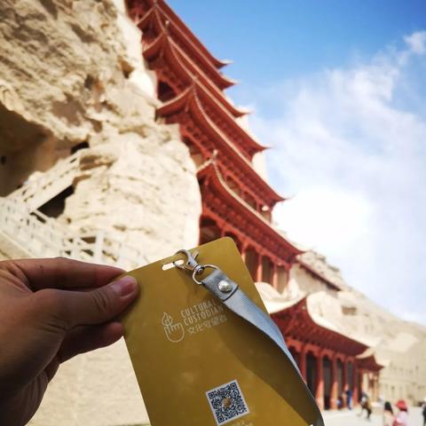 《守望先锋》新角色引热议！千篇一律设计遭吐槽，创新元素缺失引反思