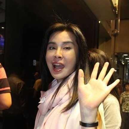 素颜风采再现！59岁王祖贤生日惊喜：久违重逢惊艳亮相