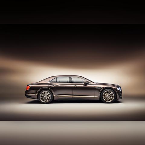 《飞驰人生3》预告燃情来袭，全新科技驱动速度极限！