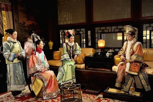 短裙开叉引热议，拽妃《甄嬛传》皮肤魅力新解