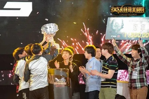 2016LOL季中赛藏着哪些门道？经典战役、版本密码与赛区崛起伏笔