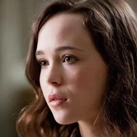 变性明星艾略特·佩吉恋情曝光，新恋情价值几何？