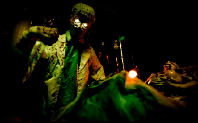 真实捉鬼游戏怎么选？2025年沉浸式恐怖本TOP7实战评测与通灵本避坑指南