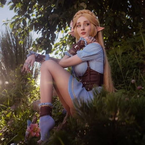 玩家直呼对味！剑星女主紧身胶衣加大胸造型绝美吸睛