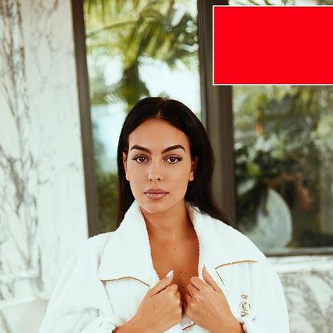 日式浴袍晒太阳“有点剧透”？碍事梨体模新动态