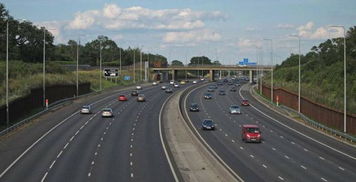 高速收费卡在车内突然爆炸！千万别放无线充电板上