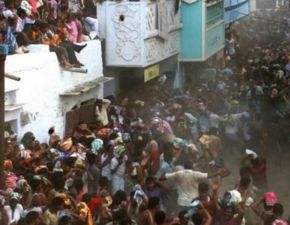 印度AI峰会现尴尬一幕！整场峰会事故不断