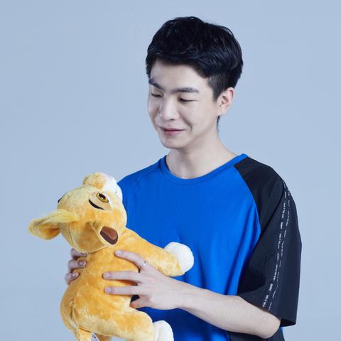 看皇族(RNG)比赛视频怎么涨分？5类视频拆解职业级战术/操作逻辑