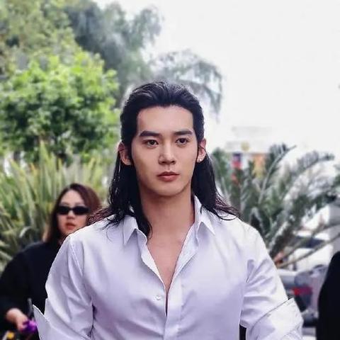 吴京回应《镖人》续作！感谢认可 争取有第二部