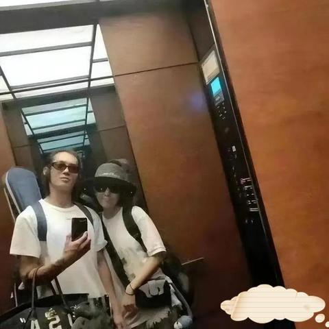 豆包AI采访《镖人》导演袁和平：彩蛋由Seedance 2.0制作