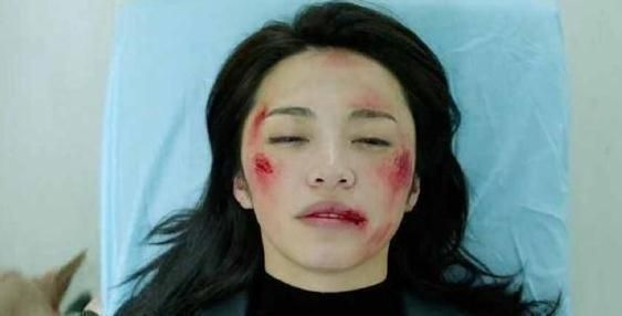 姚晨过年扔掉妈妈过期药品被连骂3天 网友：家家都一样