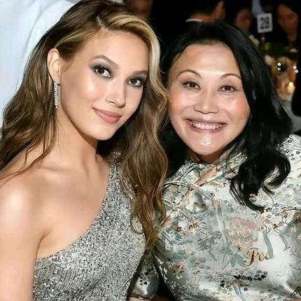 谷爱凌米兰冬奥会U型池卫冕 赛后得知外婆去世泪洒发布会