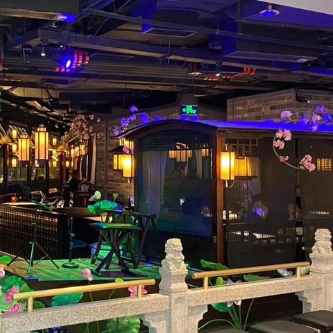 麦当劳23元一杯牛奶值不值？内部成本拆解+3个隐藏点单技巧省一半