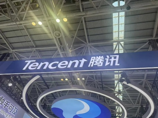 腾讯元宝AI生成脏话海报！官方紧急道歉