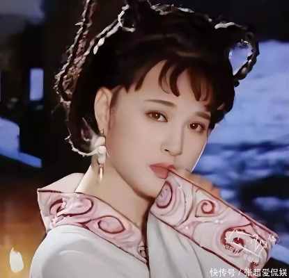 75岁刘晓庆双短剧挑战少女角色 亲密吻戏引热议